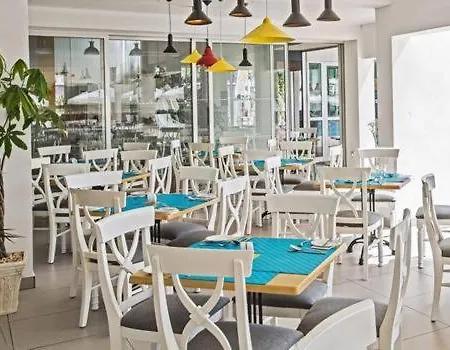Napa Tsokkos Hotell 3*