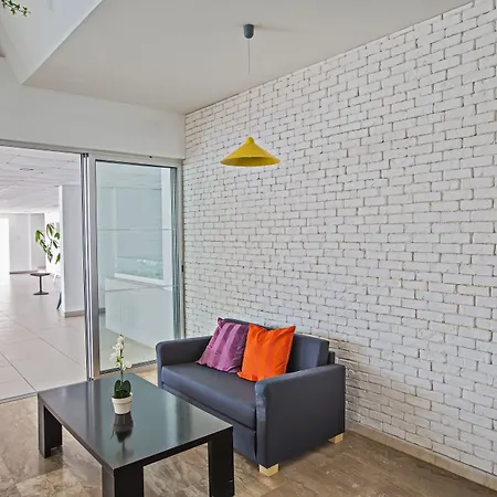 Otel Napa Tsokkos Aya Napa